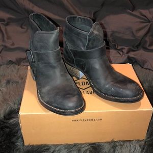 PLDM by Palladium black leather booties!
